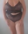 Curvy escort Newcastle